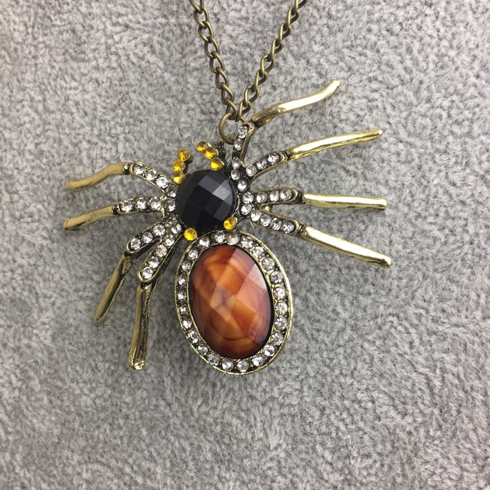Fabulous spider rhinestone pendant necklace - Picture 2 of 6